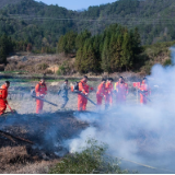 岳阳县：筑牢森林安全防线！张谷英镇开展森林防火应急演练