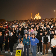 岳阳楼区：1000架无人机表演炫酷闪耀巴陵夜空