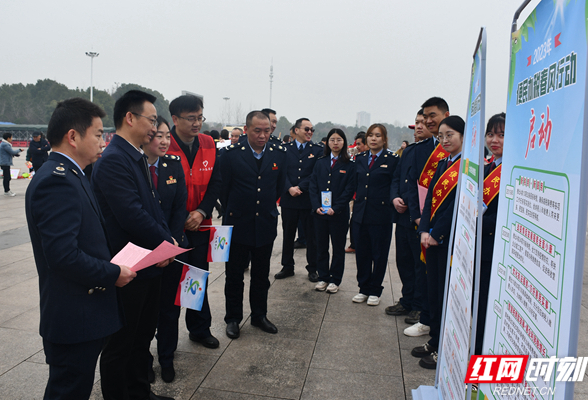 平江县税务局：县长助阵“便民办税春风行动”