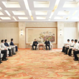 谢卫江会见香港湖南工商协进会会长张锦洲一行