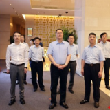 毛伟明在财信金控和湘投控股调研