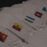 独家视频丨小口罩 大外交