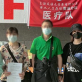 上海战疫｜在方舱，她记录下身边的温暖和善意