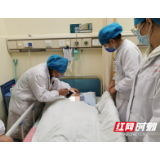 大二女生突发“精神失常”被送精神科 检查发现是脑炎作祟