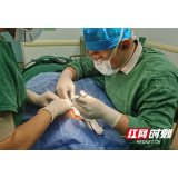 湘潭县中医医院完成一台“颧骨粉碎性骨折内固定术”