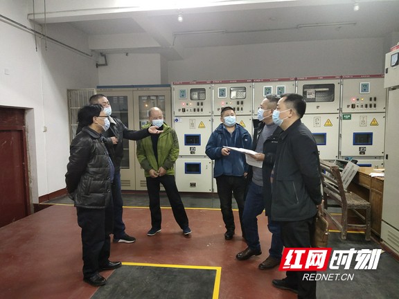 999999.wm.jpg 999999.wm.jpg