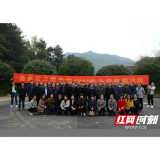 娄底:市卫健委积极开展义务植树活动