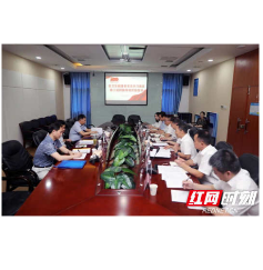 老人胸痛只能卧床 一查竟是全身多处患病