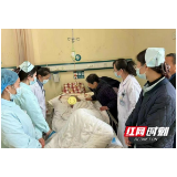 王博士的春节假期——记岳阳市中医医院脾胃病科主任王欢