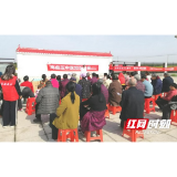 岳阳市君山区柳林第二社区卫生服务中心开展学雷锋志愿服务