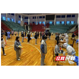 我在抗疫一线:“疫”线上的闪闪团徽