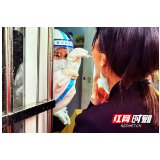 三线一条心 医防两不误——岳阳市人民医院疫情防控阵地侧记