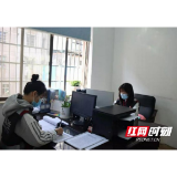 “罩”夕相处 “疫”路相随——岳阳县疾控中心贡献巾帼力量