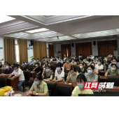 岳阳市华容县卫健局开展全县新冠病毒核酸采样培训
