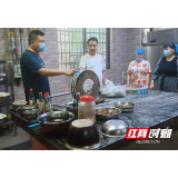 张家界市卫健委对永定区医疗机构样本食堂创建工作进行督查指导