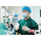 长期三餐不规律、口味重 女子胆囊差点被结石“撑满”