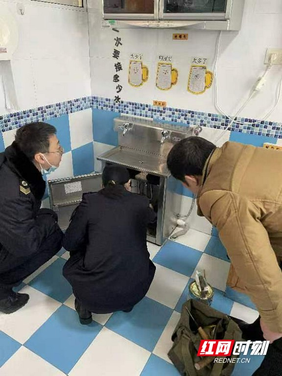 9.wm.jpg