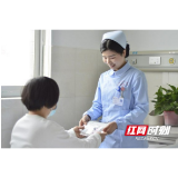 岳阳市中心医院卓越护理：急诊入院 ‘爱心包’解患者所急