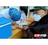 岳阳临湘市积极开展“世界防治结核病日”宣传活动