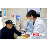 张家界：虽然不能献血了 但我要做一名行走的无偿献血宣讲员