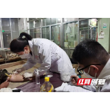 张家界市武陵源区疾控中心开展禽流感采样监测工作