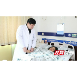 50克结石长在肾脏中 女子居然不痛