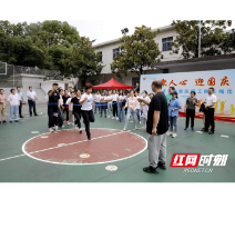聚人心 迎国庆——湖南省肿瘤医院工会举办职工跳长绳比赛