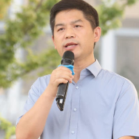 开学第一课|长郡双语洋湖徐海波:同学们,该更新“朋友圈”啦!