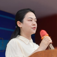 开学第一课|麓山国际杨革非:有知识更要有见识,有心动更要重行动!