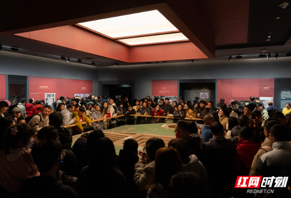 新春走基层丨春节假期 逛博物馆成文化“顶流”