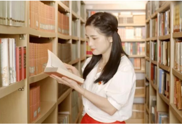 湖南岳麓书社有限责任公司：《让古籍文献“活起来”》