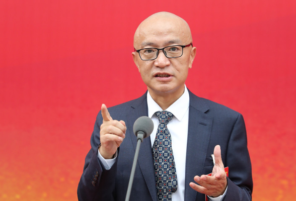 直击"委员通道"丨刘岳:让群众真正感受到政协离自己很近,委员就在身边