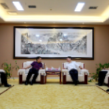 陈晓龙会见华融湘江银行行长蒋俊文