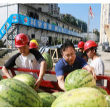 湘西开发区夏日送清凉 关怀润人心