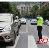 吉首大学：校地合作打好开学防疫战把好校门关