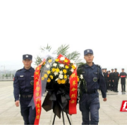 湘西公安45名新警开展缅怀革命先烈活动