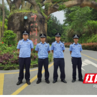 花垣民警端午节坚守一线 全力护航十八洞景区安全