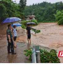 泸溪县遭暴雨袭击 紧急转移群众3350人