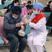 湘西州人民医院：“七陪”服务奏响礼仪之歌