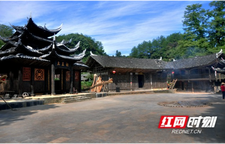 双凤吊脚楼，一部土家建筑的发展史