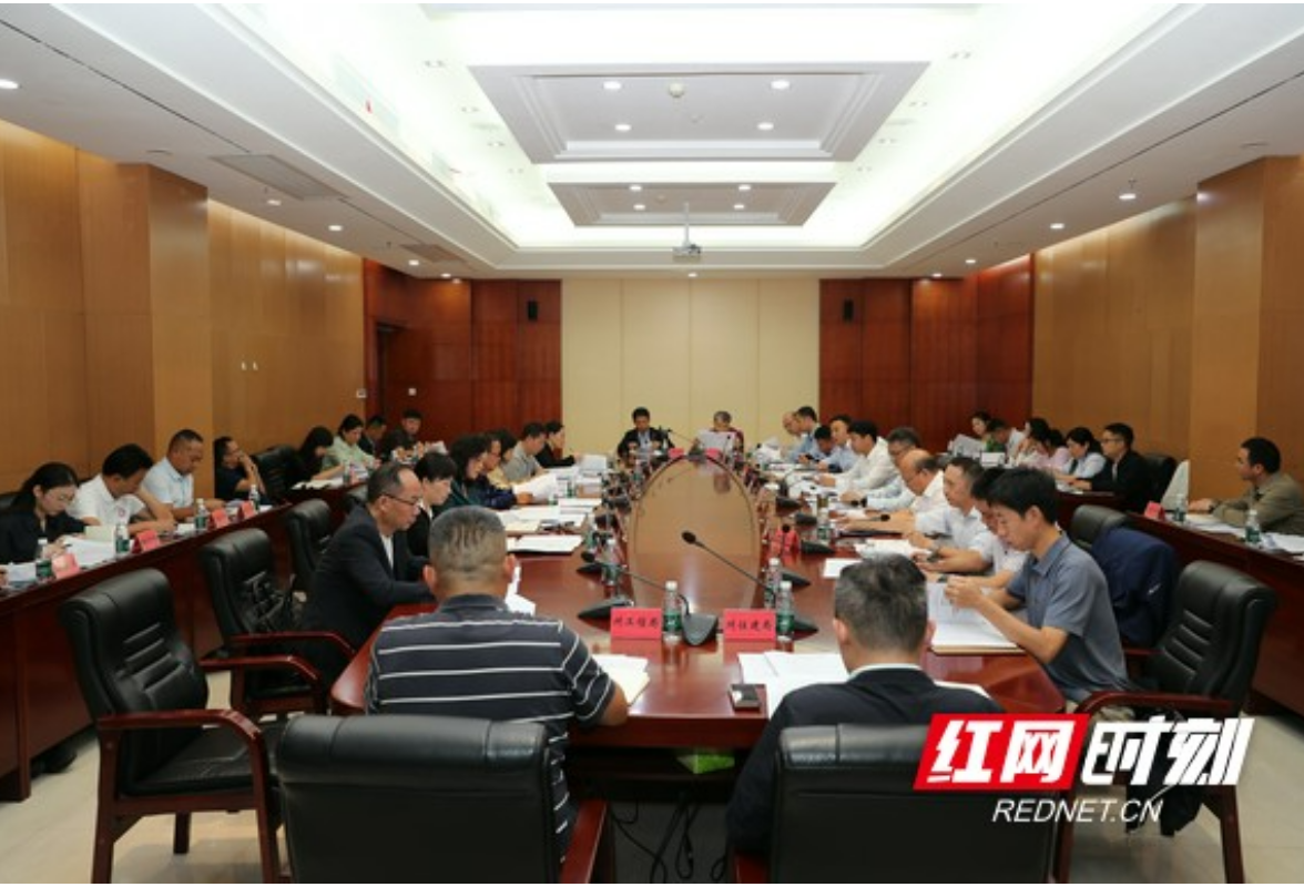 湘西州召开生态文化旅游“六大行动”工作推进会暨“国庆、中秋”假期文旅市场安全生产部署会