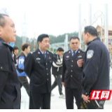 龙山县公安局一行赴基层慰问督导国庆安保工作