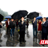 湖南省委统战部调研组到湘西州调研脱贫攻坚与乡村振兴有效衔接工作