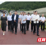 济南市历城区考察团来保靖调研 深化两地合作