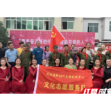 凤凰文艺志愿者送戏下乡 致敬抗美援朝老兵