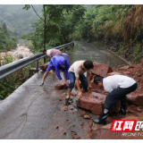 泸溪：迎暴雨而战 只为百姓平安