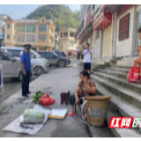 吉首：城管开展整治行动 双塘街道换新颜