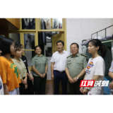 吉首大学化工学院到制药工程学生宿舍送温暖