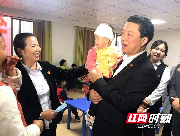 廖良辉赴湘西州福利院州慈爱园调研