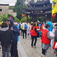 永顺县芙蓉镇：“扫黄打非”宣传进景区 文明新风入人心